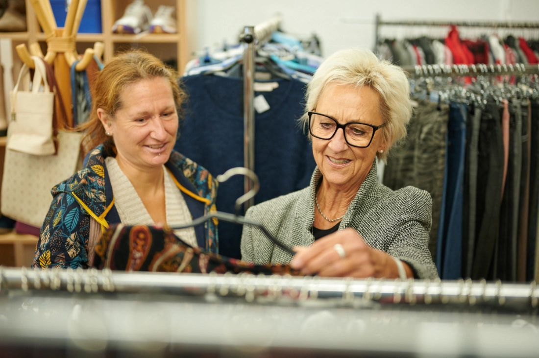 Secondhand einkaufen im Gebrauchtwarenladen Weilheim