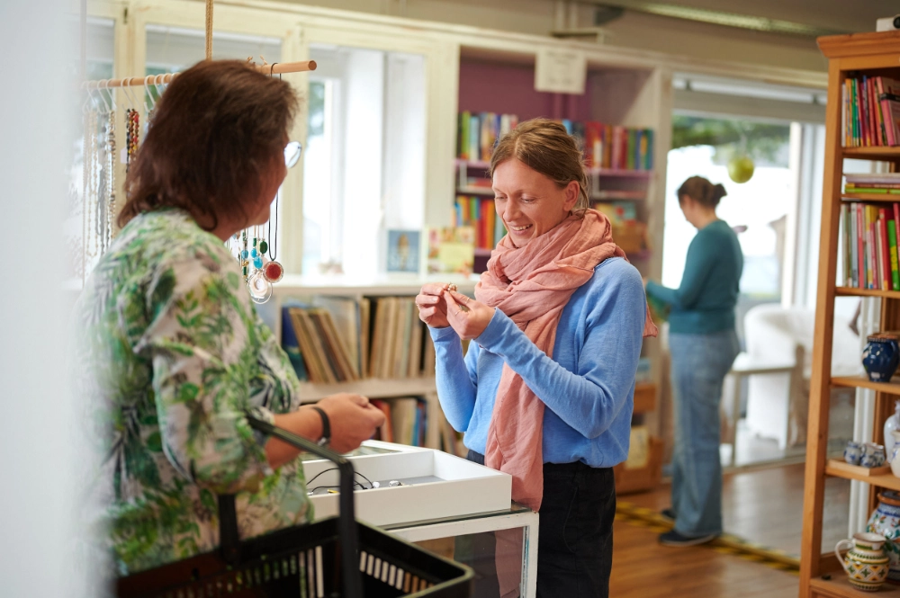 Secondhand einkaufen in der Schatzkiste Penzberg